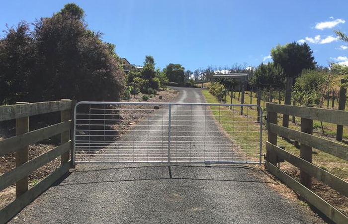 solar farm gate motor